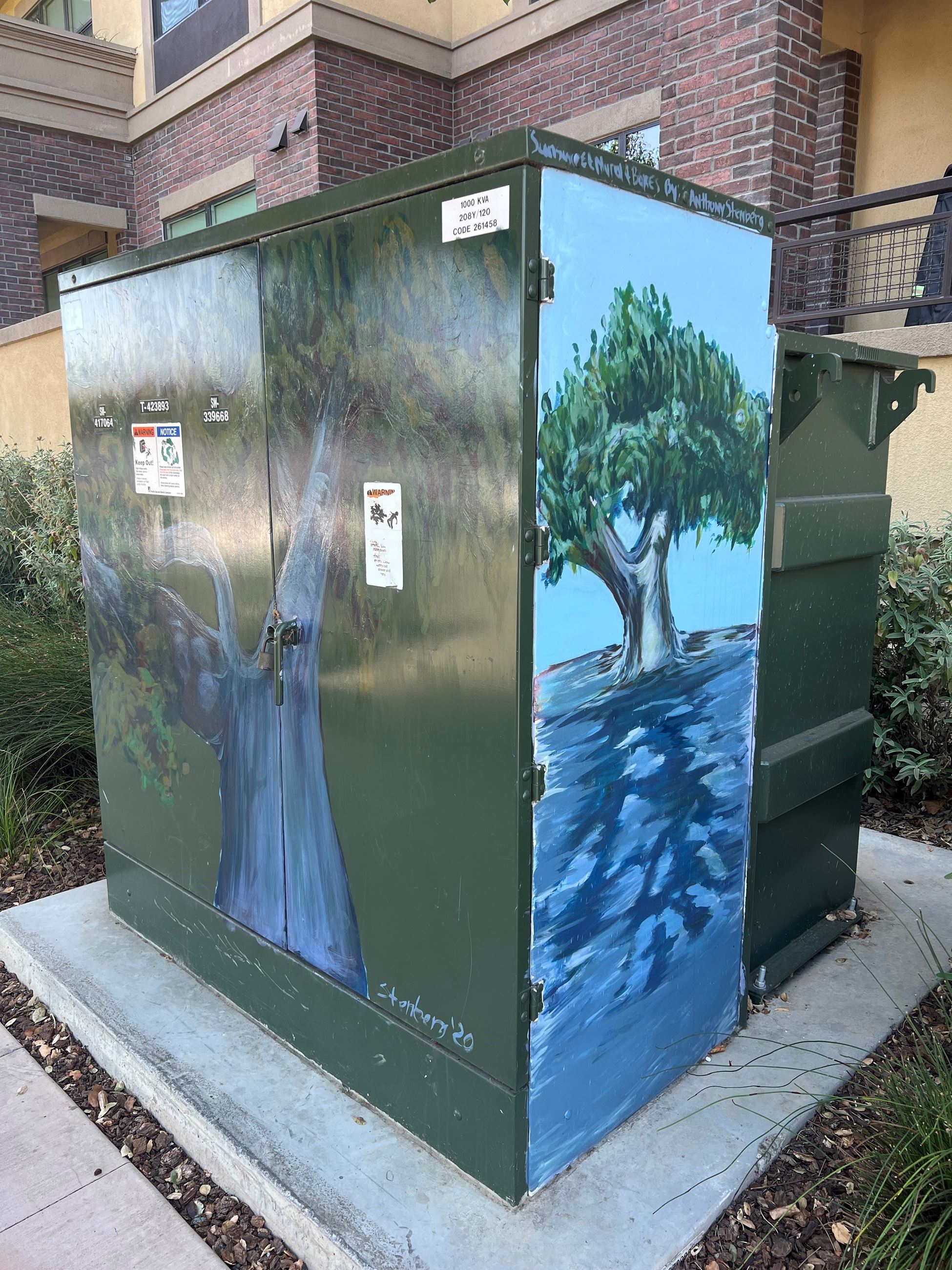 Utility Box Sunsweet Apartment Murals